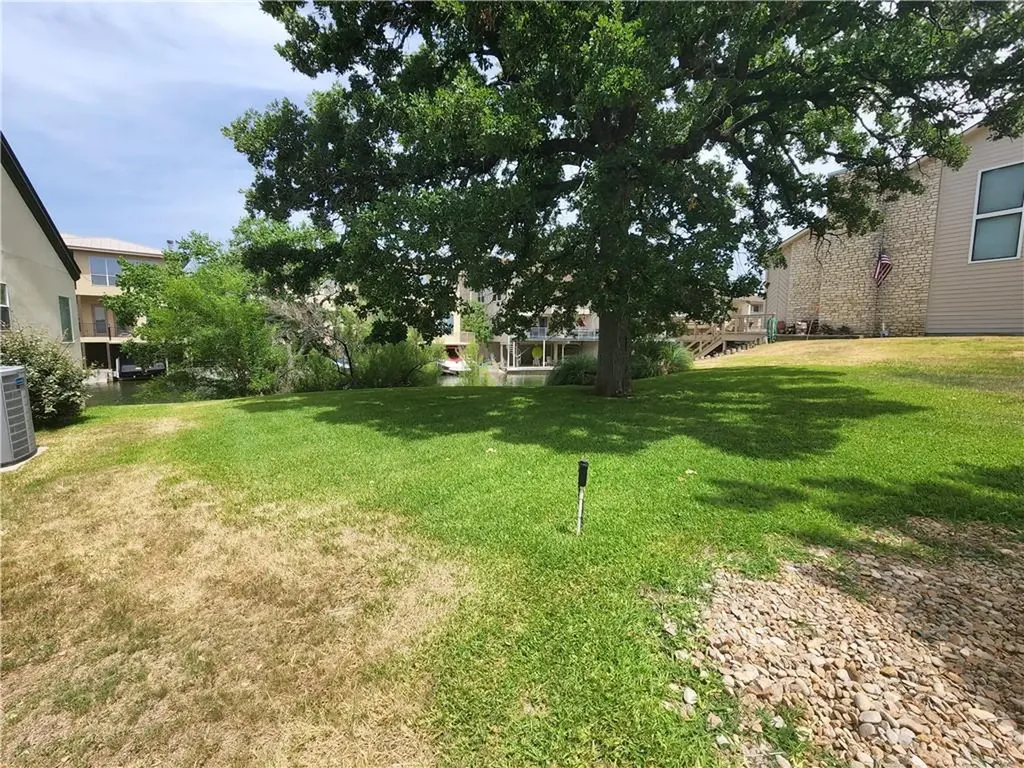 Lots N3056 Andn3057 Lucy Lane Horseshoe Bay TX 78657