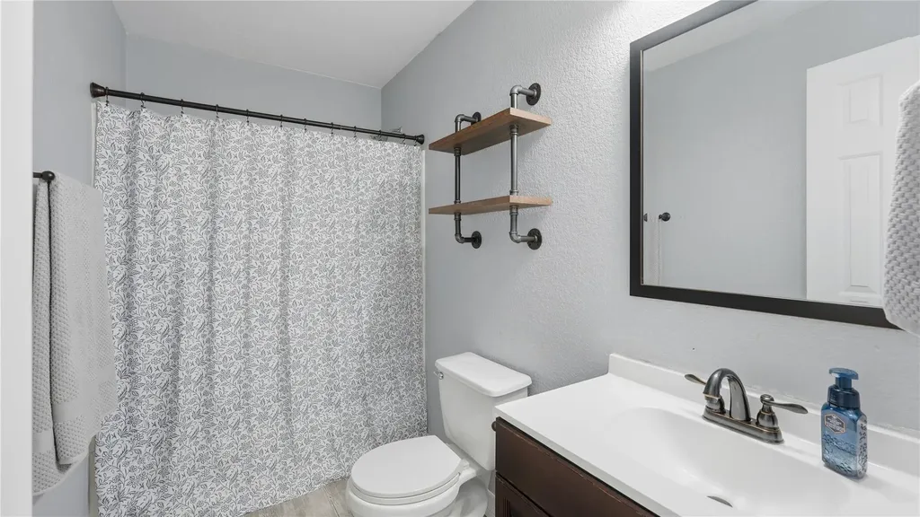 585 Siebert Drive Kyle TX 78640