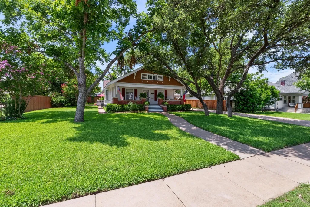 810 E University Avenue Georgetown TX 78626