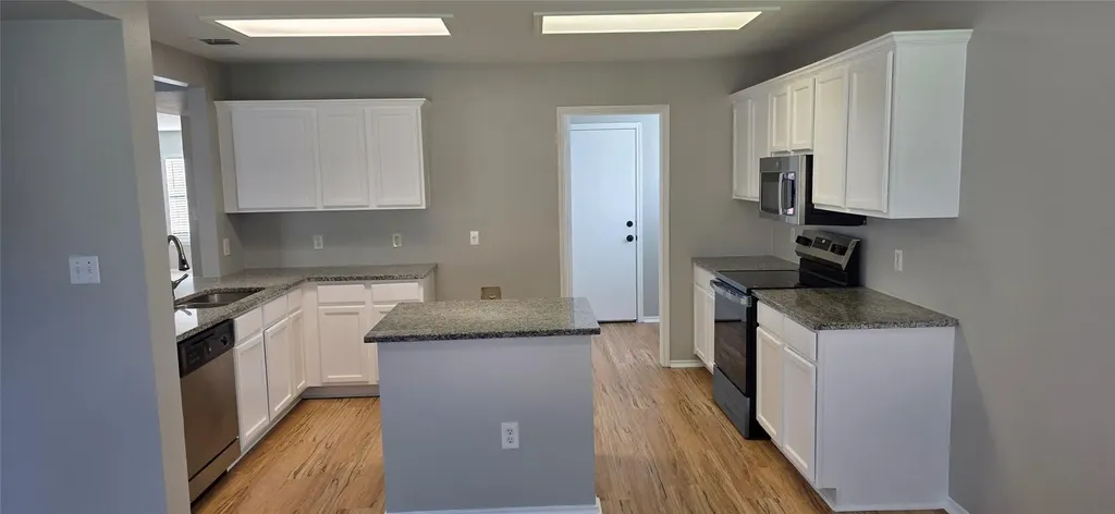 3037 Bradford Park Drive Round Rock TX 78664
