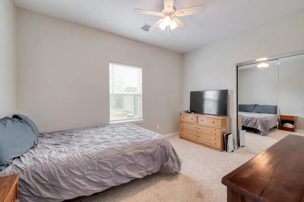 2950 County Road 484 Road Elgin TX 78621