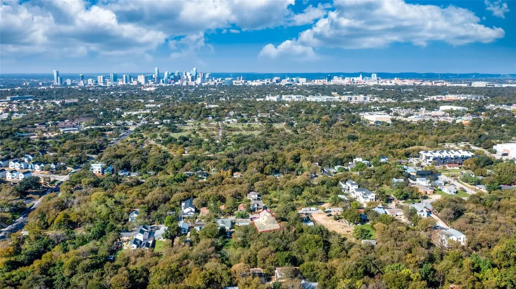 1311 E M Franklin Avenue Austin TX 78721