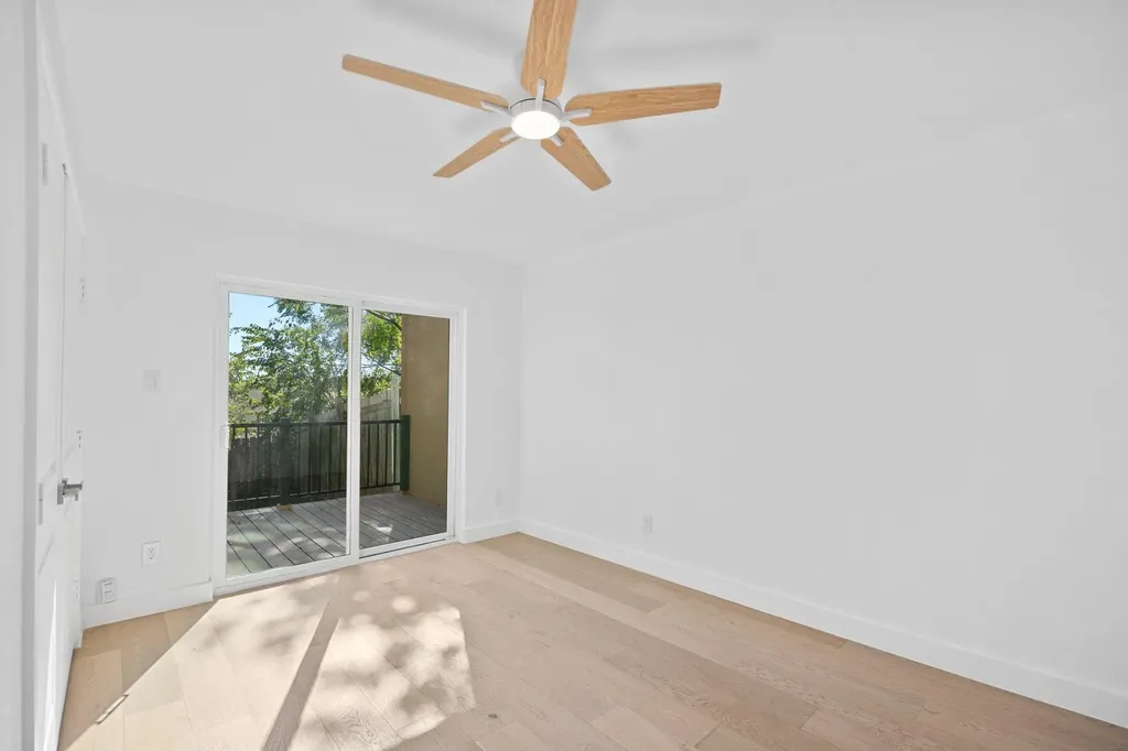 1905 Cedar Ridge Drive Austin TX 78741