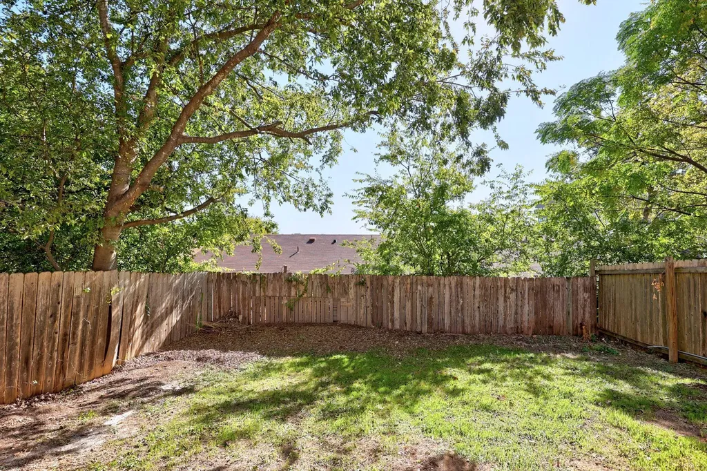 1905 Cedar Ridge Drive Austin TX 78741