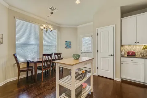 409 S Meadowlark Street Lakeway TX 78734