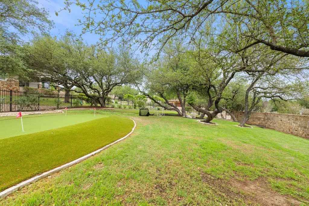 7417 Turnbuoy Drive Austin TX 78730