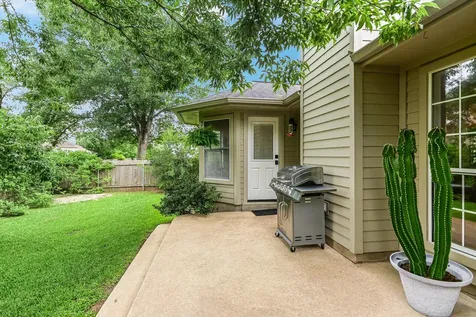 9225 Edwardson Lane Austin TX 78749