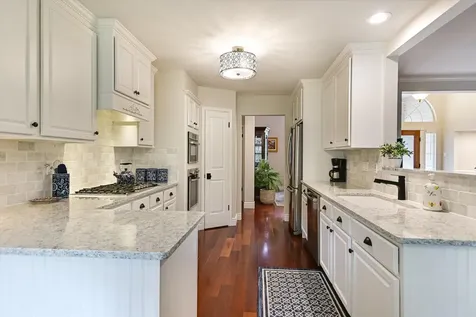 9225 Edwardson Lane Austin TX 78749