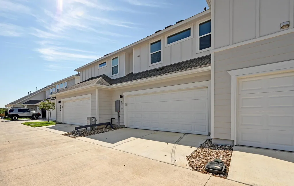529 B Burlington Drive Buda TX 78610