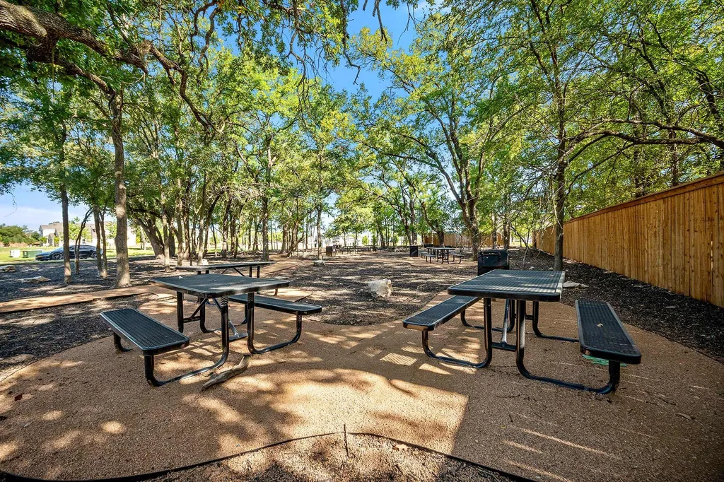 529 B Burlington Drive Buda TX 78610