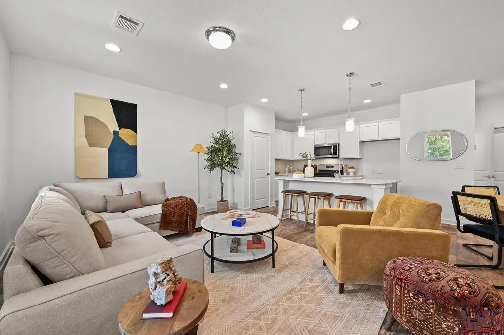 529 B Burlington Drive Buda TX 78610