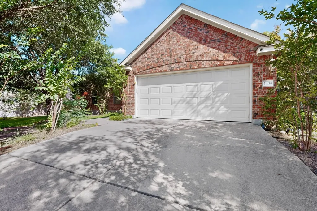 2400 White Stallion Way Leander TX 78641