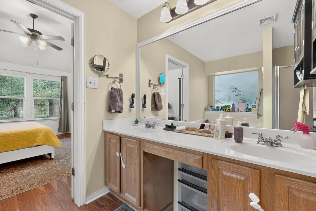 2400 White Stallion Way Leander TX 78641