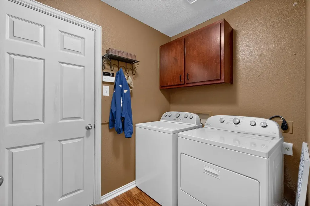 2400 White Stallion Way Leander TX 78641