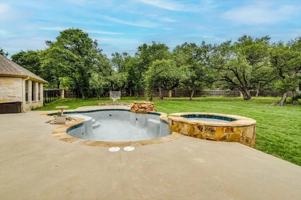 103 Silverstone Drive Georgetown TX 78633
