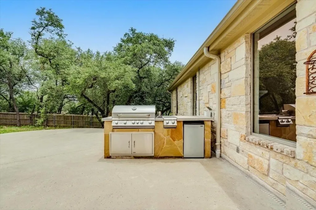 103 Silverstone Drive Georgetown TX 78633