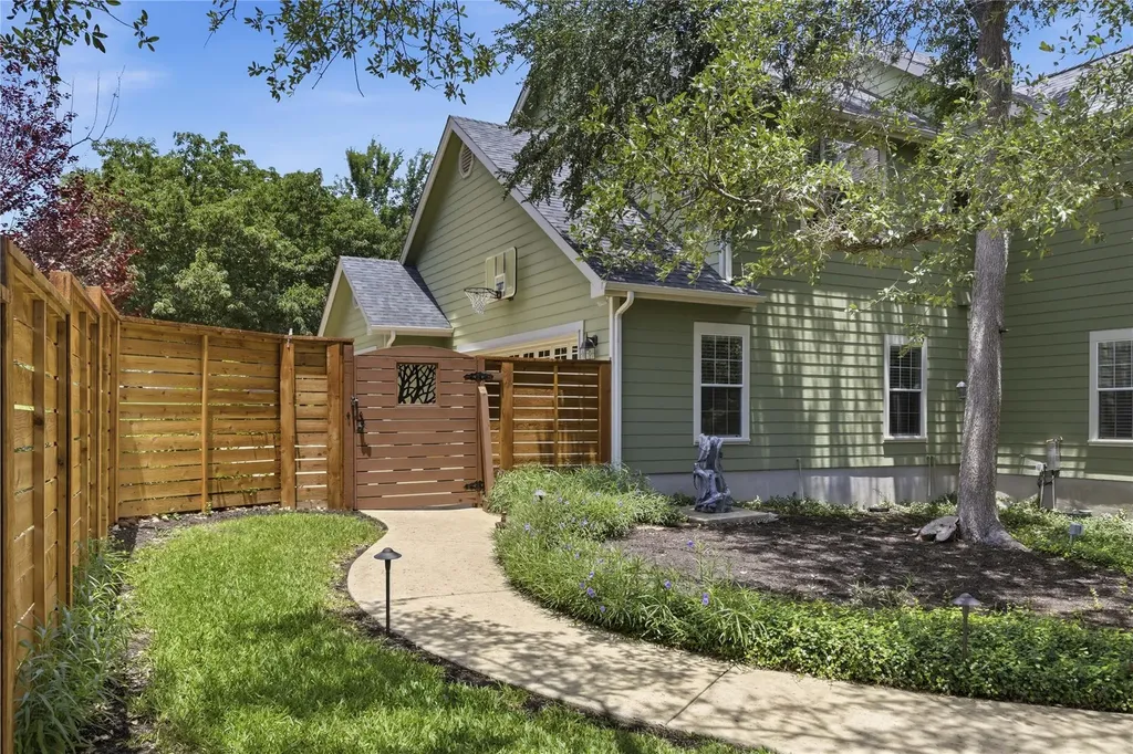 1204 Orlando Road Austin TX 78733