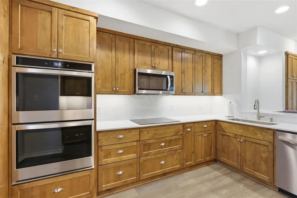 1204 Orlando Road Austin TX 78733