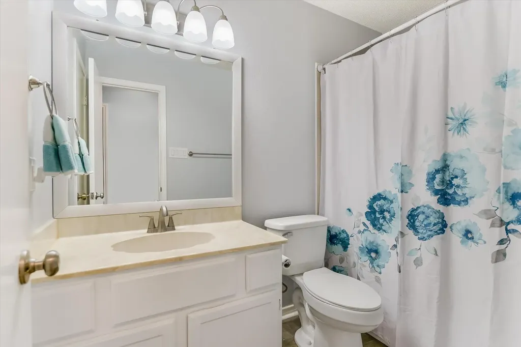 13401 Saddlebrook Trail Austin TX 78729