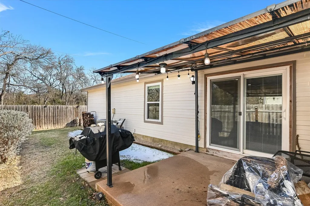 13401 Saddlebrook Trail Austin TX 78729