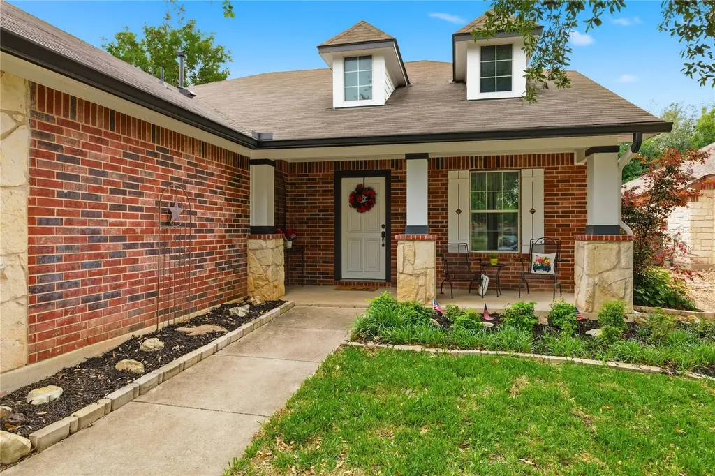 180 Mystic Shadow Lane Buda TX 78610