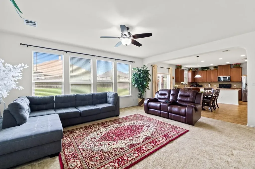 1100 Autumn Sage Way Pflugerville TX 78660