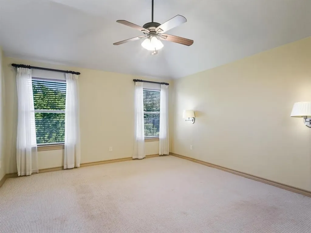 10807 Glenview Circle Austin TX 78620