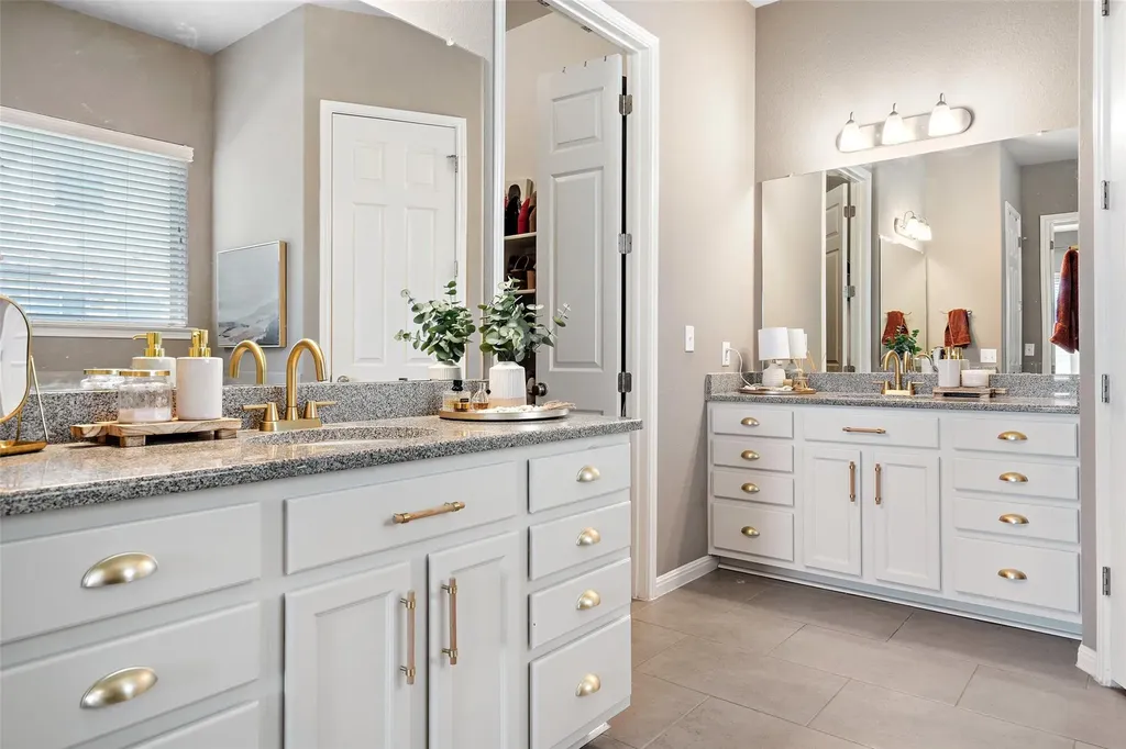 22104 Verbena Parkway Spicewood TX 78669