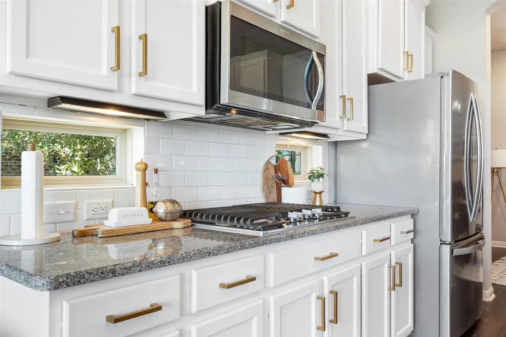 22104 Verbena Parkway Spicewood TX 78669