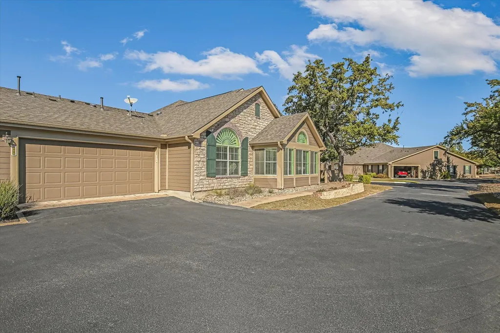 30 Wildwood Drive Georgetown TX 78633