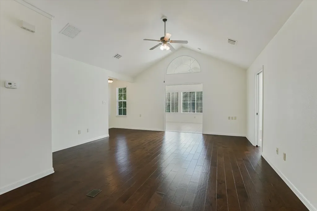 30 Wildwood Drive Georgetown TX 78633