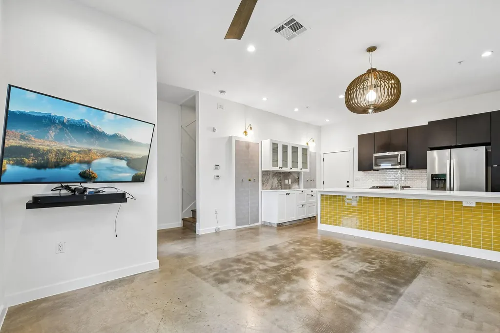 1931 E 38th 1/2 Street Austin TX 78723