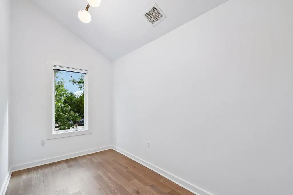 1931 E 38th 1/2 Street Austin TX 78723