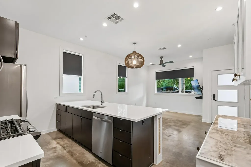 1931 E 38th 1/2 Street Austin TX 78723