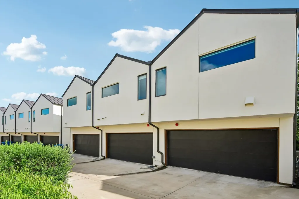 1931 E 38th 1/2 Street Austin TX 78723