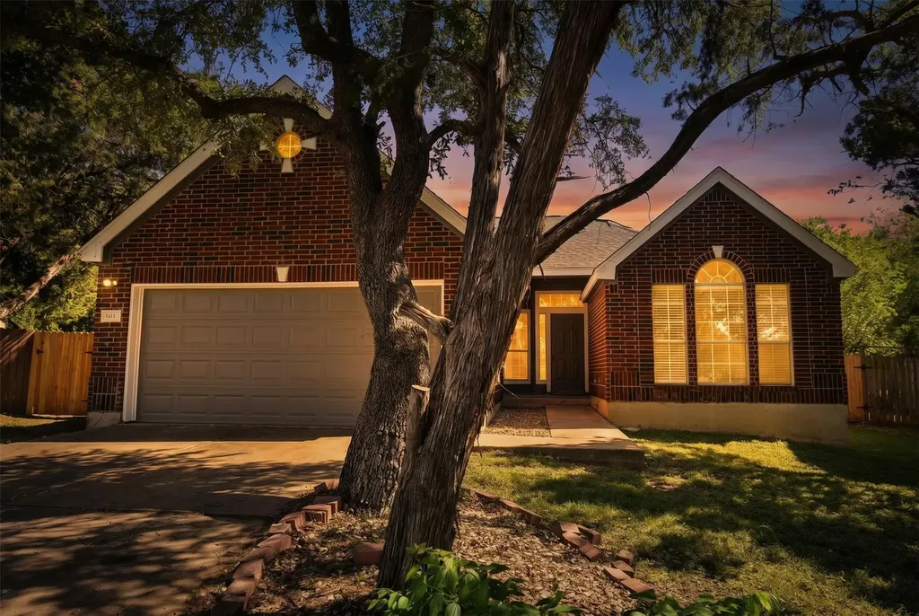 1809 Bent Oak Cove Leander TX 78641