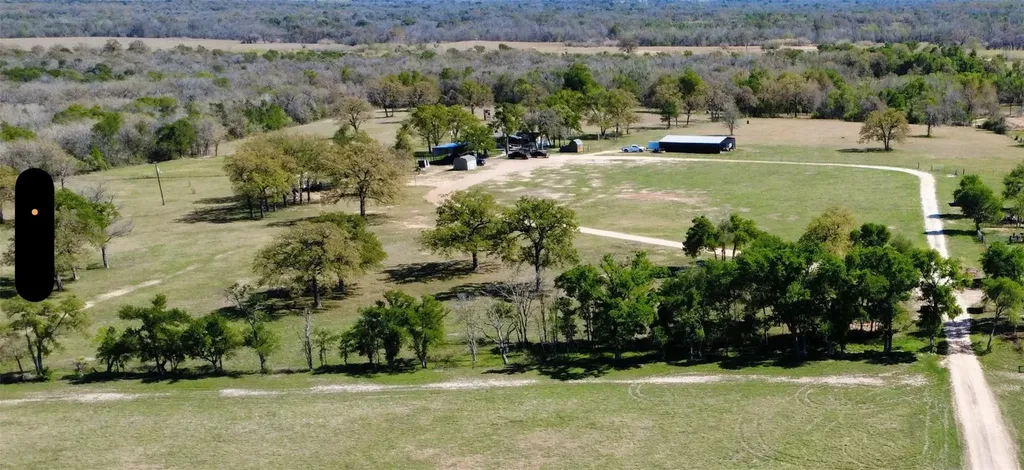 1042 Los Ranchitos Road Cameron TX 76520