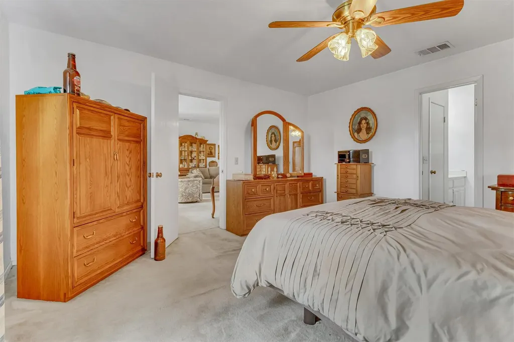 12800 Quarterhorse Drive Elgin TX 78621