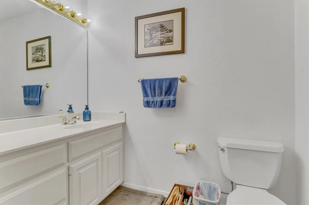12800 Quarterhorse Drive Elgin TX 78621