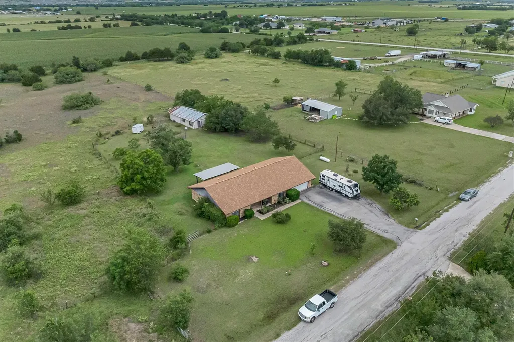12800 Quarterhorse Drive Elgin TX 78621