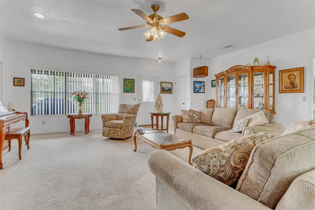12800 Quarterhorse Drive Elgin TX 78621