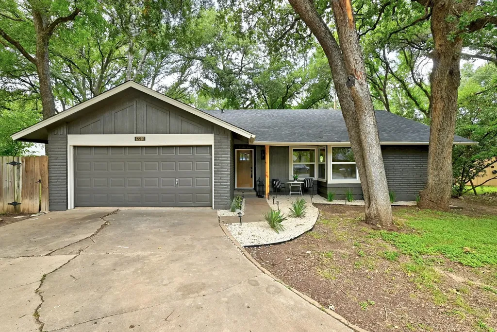 12210 Waxwing Circle Austin TX 78750
