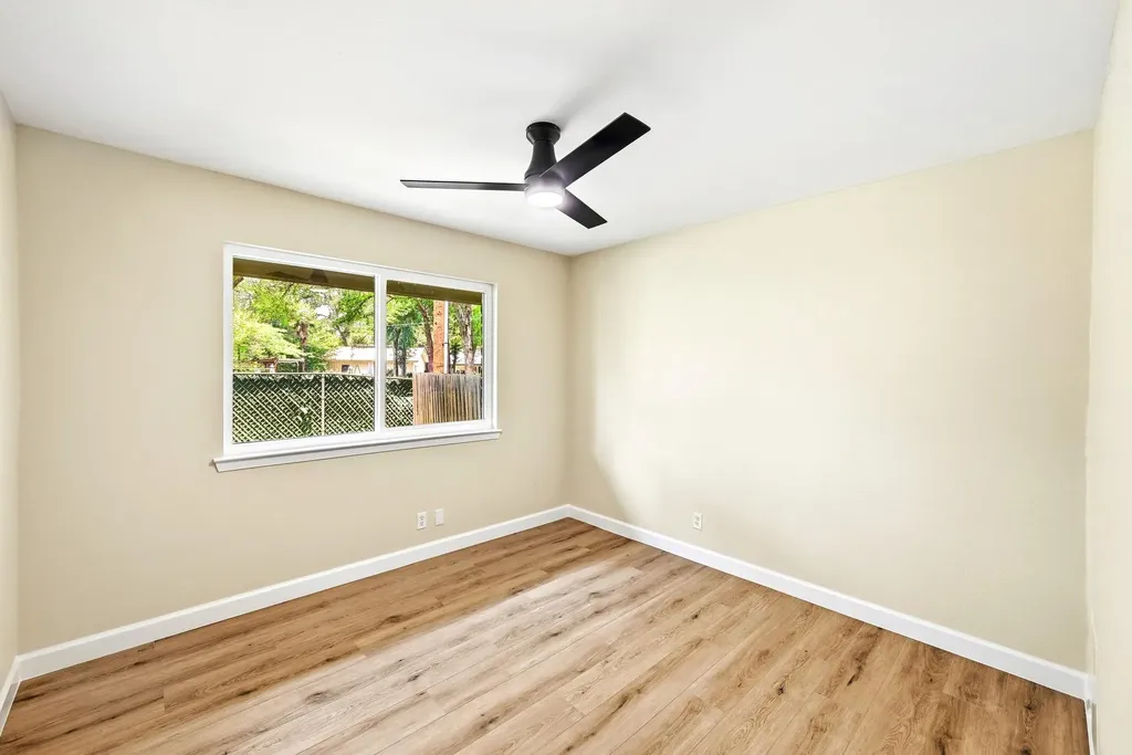 12210 Waxwing Circle Austin TX 78750