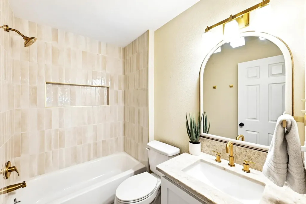 12210 Waxwing Circle Austin TX 78750