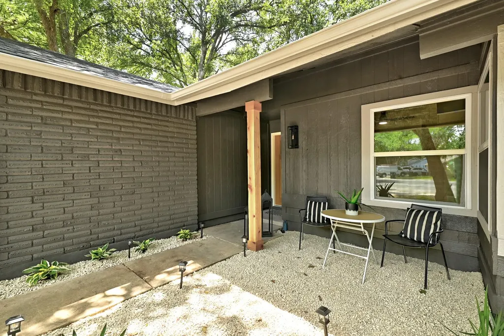 12210 Waxwing Circle Austin TX 78750