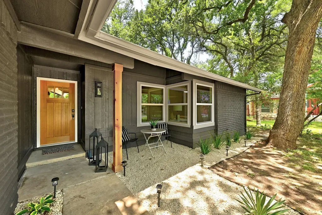 12210 Waxwing Circle Austin TX 78750