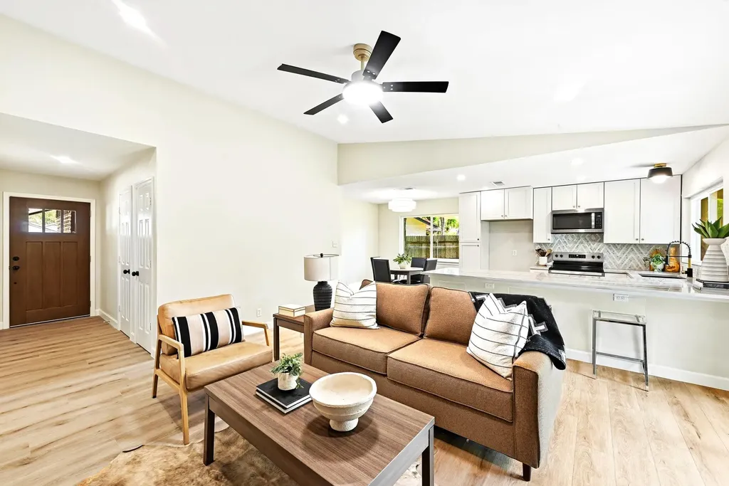 12210 Waxwing Circle Austin TX 78750