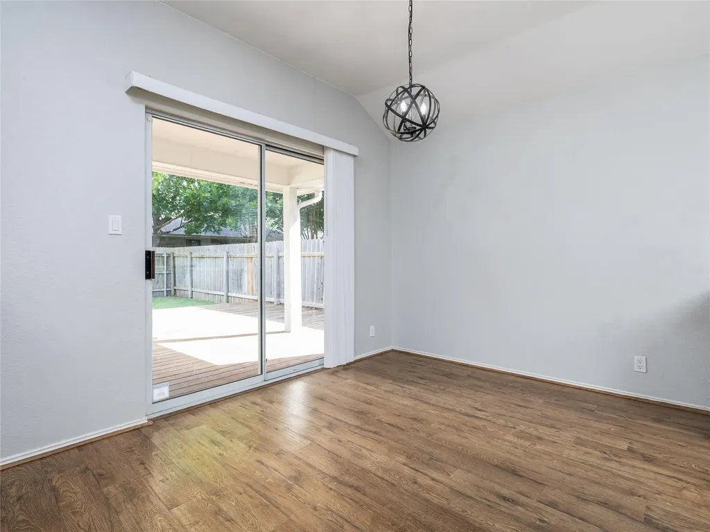 3064 Bent Tree Loop Round Rock TX 78681