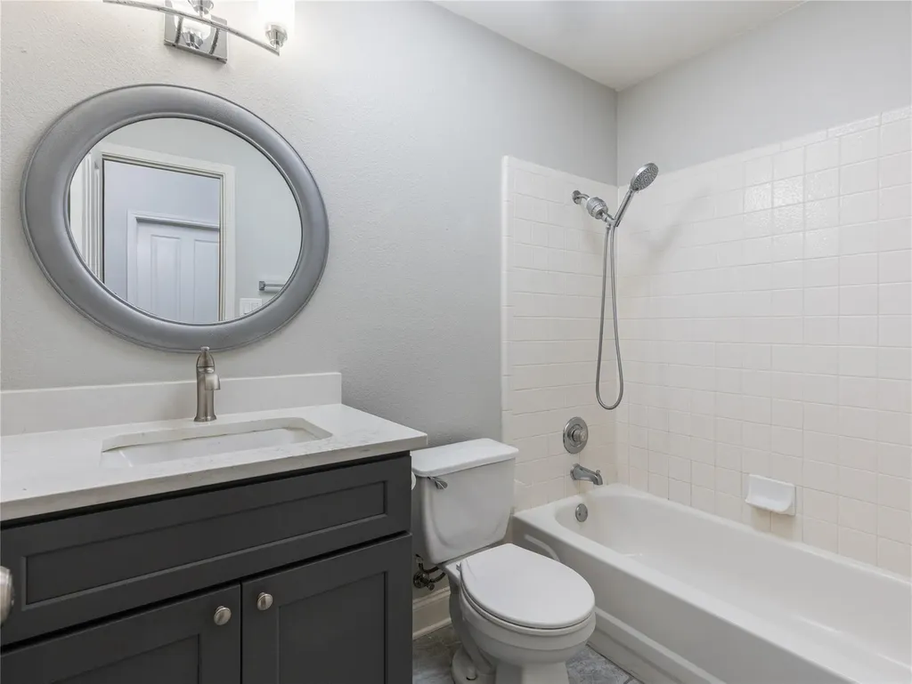 3064 Bent Tree Loop Round Rock TX 78681