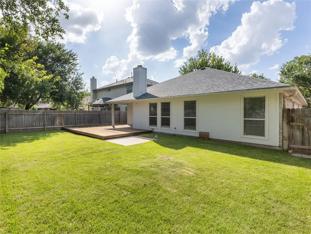 3064 Bent Tree Loop Round Rock TX 78681